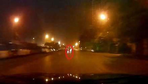 Video: CSCĐ truy đuổi hai tên cướp trong đêm ở Hà Nội