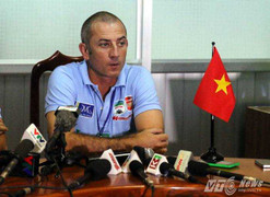 Thầy Giôm chê U21 Việt Nam không chơi bóng