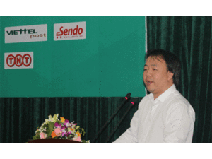 Vì sao giá mua sắm trực tuyến vẫn còn cao?