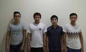 Bắt 4 đối tượng 'nẫng' 10 tỷ đồng của Microsoft