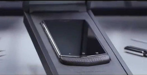 Cận cảnh làm thủ công chiếc điện thoại siêu phẩm Vertu