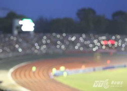 Cảnh tượng độc đáo cổ vũ U19 HAGL Arsenal JMG