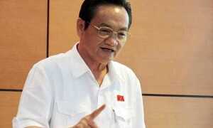 'Không thấy đâu tiêu xài ngân sách tùy tiện như nước mình'