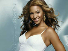 Top 5 ca sỹ lấn sân điện ảnh thành công trên thế giới