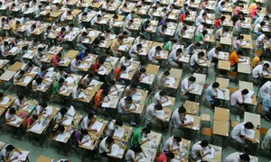 Gần 2.500 sinh viên Trung Quốc gian lận trong kỳ thi
