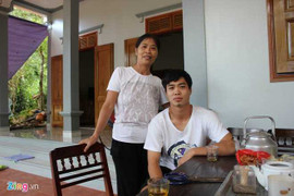 Công Phượng 'đòi' mẹ cho lấy vợ