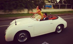 Vợ chồng Hà Tăng vi vu trên xe mui trần kỷ niệm 2 năm ngày cưới