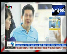 Clip: Toàn cảnh vụ du khách Việt quỳ khóc, van xin khi mua iPhone 6 ở Singapore