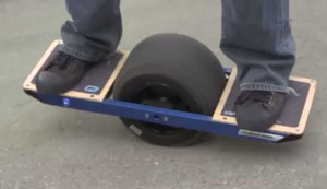 Video: Xe con lăn độc đáo của sinh viên