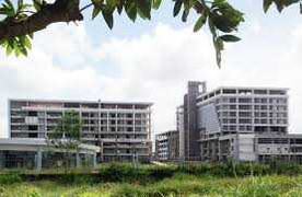 Đình chỉ sếp quản lý dự án bệnh viện nghìn tỷ