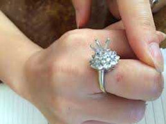 Nữ đại gia bị đánh thuốc mê, cướp viên kim cương 2 tỷ