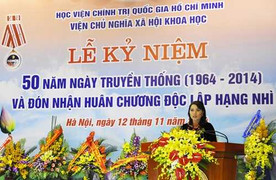 Viện Chủ nghĩa xã hội khoa học nhận huân chương Độc lập hạng Nhì