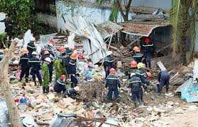 Các cơ sở sản xuất hóa chất 'đùa giỡn' tính mạng người dân