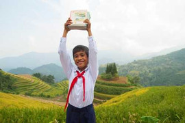 Nghĩa cử người lính: Thắp sáng triệu giấc mơ hiếu học