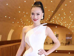 Cao Thuỳ Linh quyến rũ với thiết kế cut out