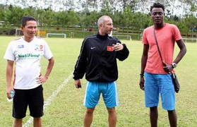 Thầy Giôm 'thắng' bầu Đức