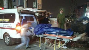 Hà Nội: Phát hiện xác chết đội mũ bảo hiểm