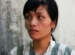 Giả mạo cô giáo lừa đảo tài sản học sinh