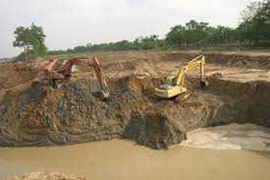 Đằng sau chuyên án 'cát tặc' lộng hành ven sông Hồng