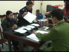 Ngụy trang 4 kg ma túy đá trong thùng cháo dinh dưỡng