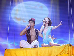 Clip: Jennifer Phạm hoá thân thành công chúa bên cạnh Aladin Đức Tuấn