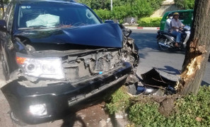 Xe biển xanh náo loạn trung tâm TP.HCM