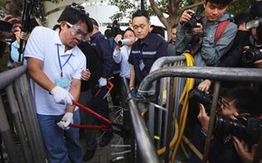 Cảnh sát Hong Kong tuyên bố 'dọn dẹp' khu vực có biểu tình