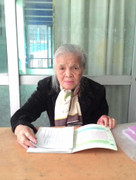 Lớp học đặc biệt của bà giáo 82 tuổi