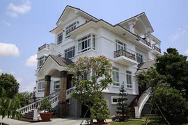 Vai trò của hệ gioăng và phụ kiện kim khí đối với cửa