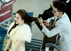 Angela Phương Trinh tình tứ bạn trai tin đồn ở sân bay