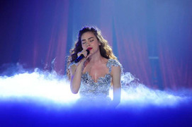 Vén màn bí mật thành công liveshow của Hồ Ngọc Hà