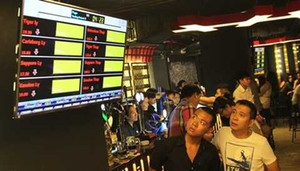 Chợ giao dịch bia độc đáo nhất Việt Nam