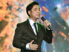 'Ông hoàng nhạc sến' Ngọc Sơn chiếm trọn tình cảm khán giả