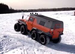 Xe Nga bất chấp mọi địa hình