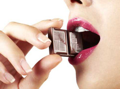 Ăn chocolate giảm đau tim hiệu quả