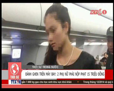 Clip: Đánh ghen trên máy bay, 2 phụ nữ bị phạt 15 triệu đồng