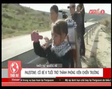 Bé gái 8 tuổi làm phóng viên chiến trường ở Palestin