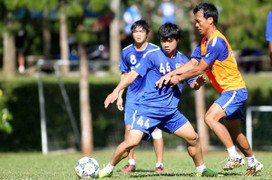 Tại sao Công Phượng bỏ số 10, vui vẻ nhận áo số 44?