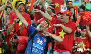 Tuyển Việt Nam: Từ 'con rơi' thành 'con yêu'