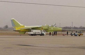 Trung Quốc khoe tự chế máy bay ném bom tầm xa