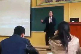 SV Ngân hàng mê tít thầy giáo hát ca khúc của Sơn Tùng MTP