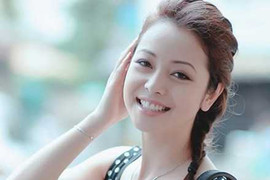 Jennifer Phạm tiếp tục làm MC chung kết Hoa hậu Việt Nam