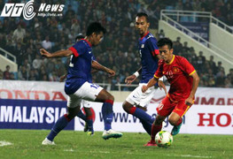 Công Vinh, Văn Quyết vào tầm ngắm Malaysia