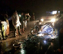 3 thanh niên đi SH tử vong sau cú tông xe bí ẩn