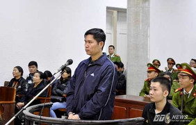 Tìm chủ mưu vụ Cát Tường: Đối nhau 'chan chát' tại tòa