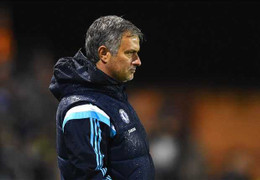 Tin sáng 7/12: Mourinho nổi khùng với cậu bé nhặt bóng