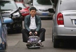 Ô tô siêu mini tự chế giá chỉ 250 USD