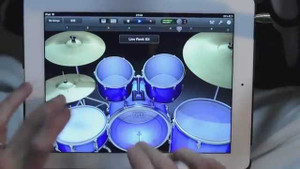 Video: Đoạn solo trống điện tử đỉnh cao trên iPad
