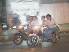 Mật phục nhóm quái xế tuổi teen Quảng Ngãi