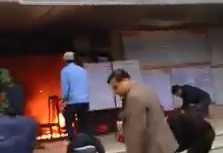 Hiện trường vụ ném 'bom xăng' trong ga Vinh